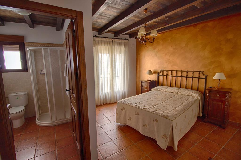 Casa Rural Tia Tomasa Мальпартида-де-Пласенсия Экстерьер фото