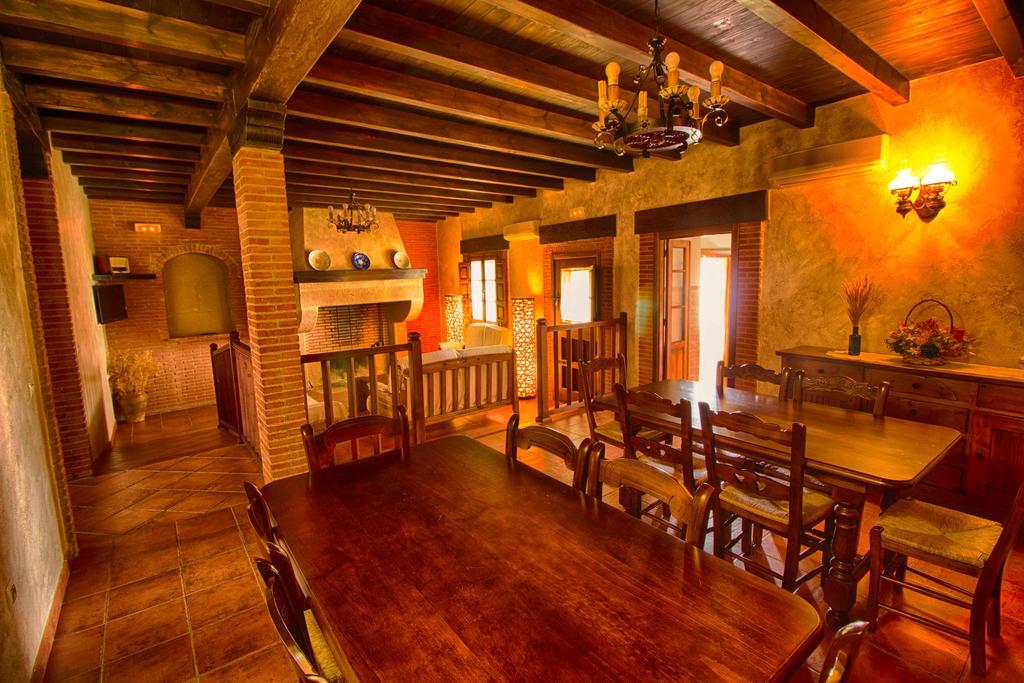 Casa Rural Tia Tomasa Мальпартида-де-Пласенсия Экстерьер фото